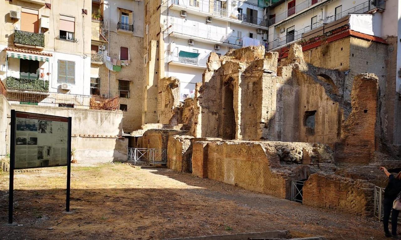 Il Tempio Dei Mannesi Apartment Наполи Екстериор снимка