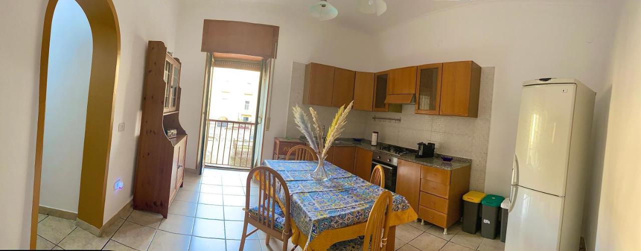Il Tempio Dei Mannesi Apartment Наполи Екстериор снимка